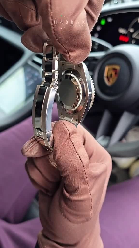 Rolex Submariner Date White Gold Men's Watch 116619LB - Image 3