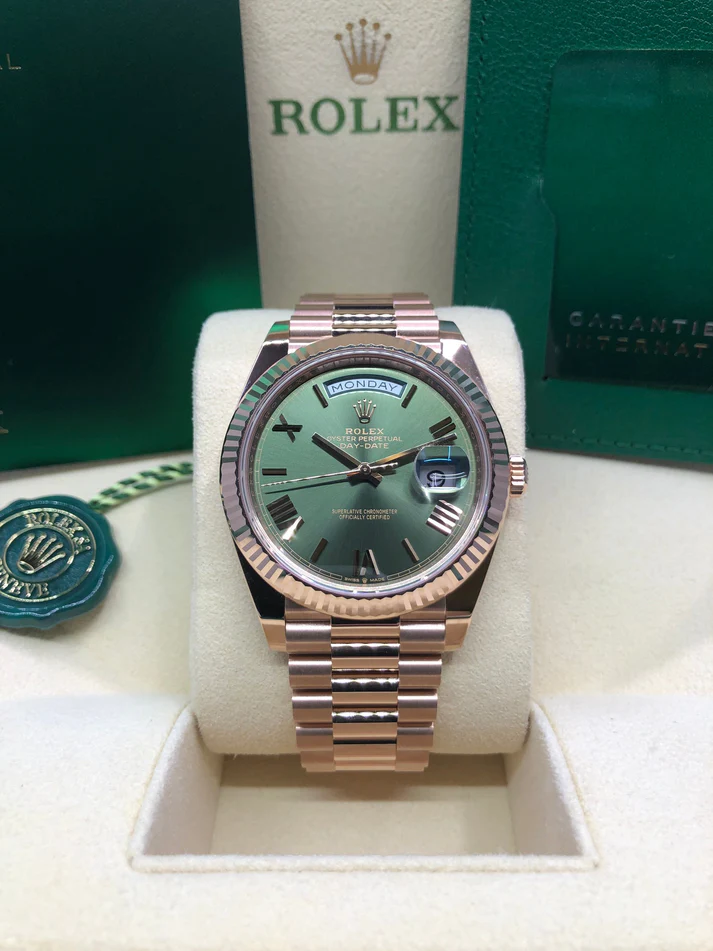 Rolex Day-Date 40 18k Everose Gold Olive Green Dial 60th Anniversary Men's Watch M228235-0025 - Image 6