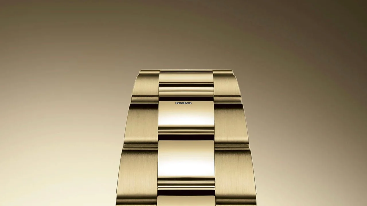 Rolex Sky-Dweller Gold 42 mm Black Index Dial Oyster Bracelet - Image 2