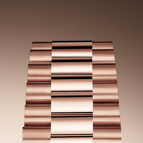 Rolex Day-Date 40mm, Ref. # 228235-0045 - Image 4