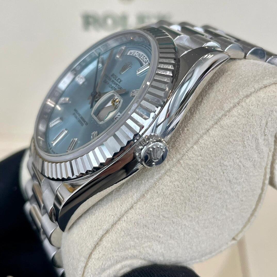 Rolex Day-Date 40 Platinum Ice-Blue Diamond Dial Men's Watch M228236-0006 - Image 3