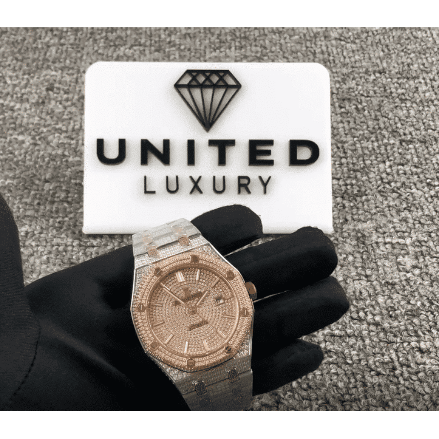 Audemars Piguet Royal Oak Selfwinding 15400SR.OO.1220SR.01 Iced Out Replica - Image 2