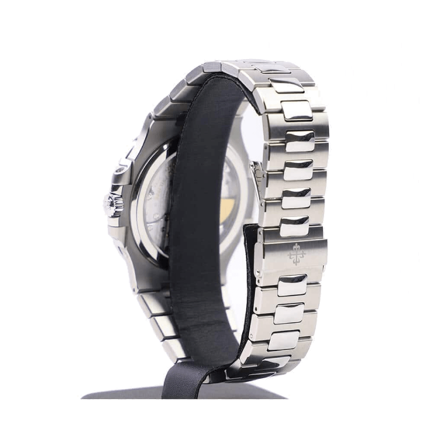 Patek Philippe 5712/1A Moon Phase Replica - Image 3